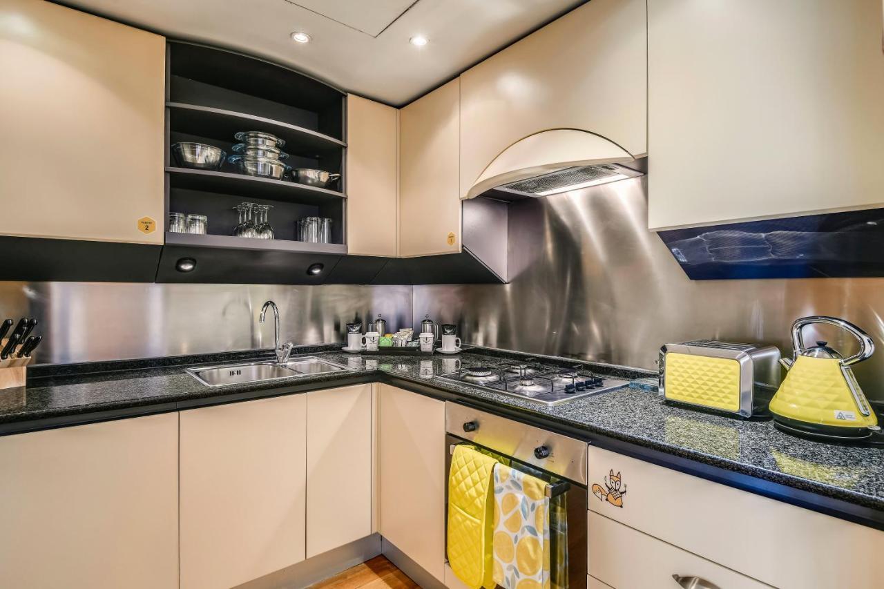 Circus Apartments Canary Wharf لندن المظهر الخارجي الصورة